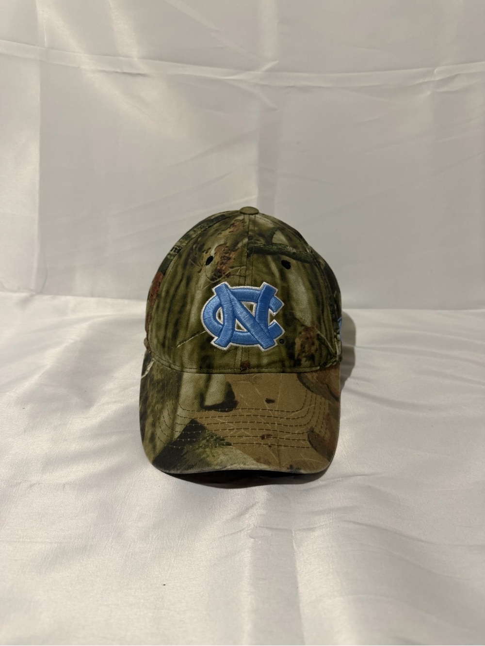North Carolina Tar Heels Camouflage Cap